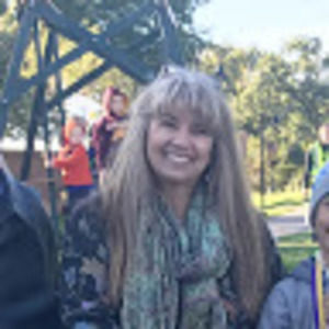 Meet your Posher, Joyce